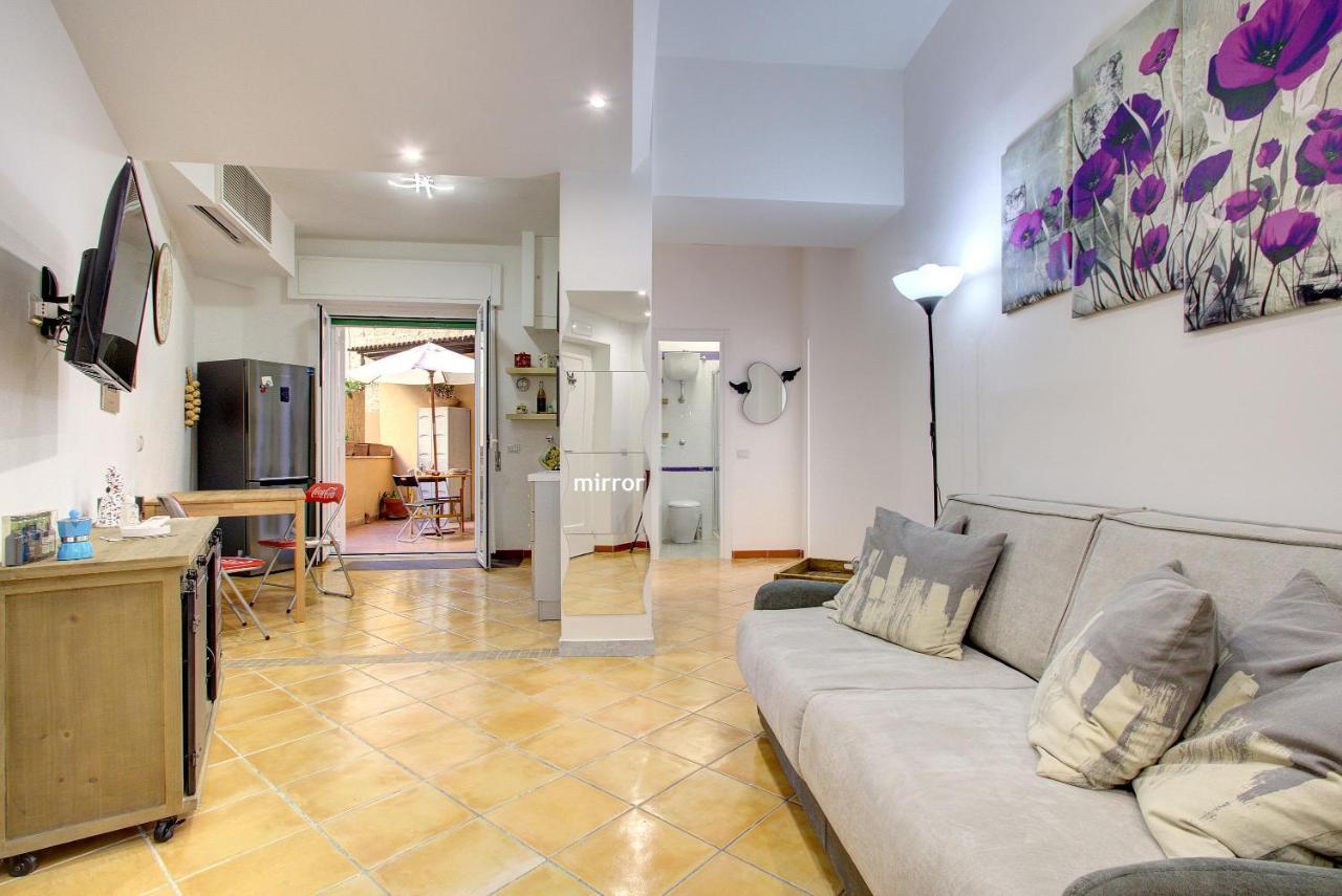 Vomero-Rossini Apartment Naples Exterior photo